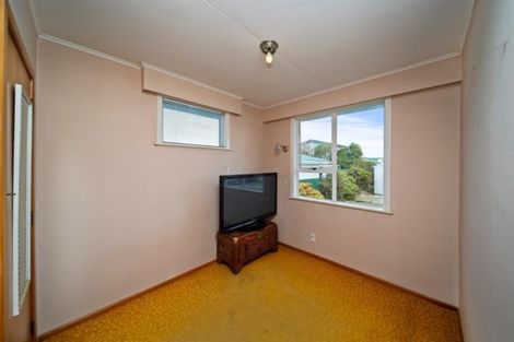 Photo of property in 15 Hunter Street, Hawera, 4610