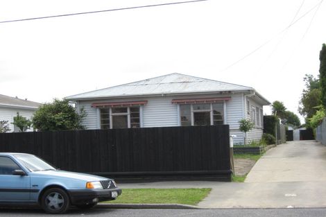 Photo of property in 2/111 Smith Street, Woolston, Christchurch, 8062