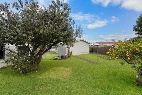 Photo of property in 25 Prisk Street, Melville, Hamilton, 3206