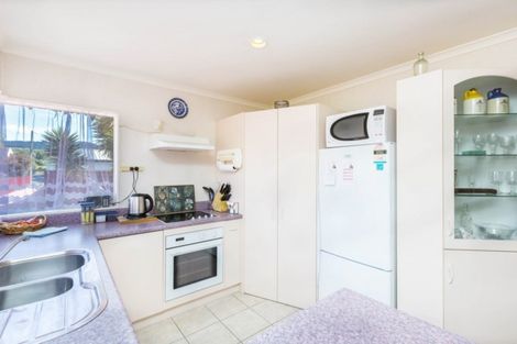 Photo of property in 43a Sheridan Crescent, Trentham, Upper Hutt, 5018