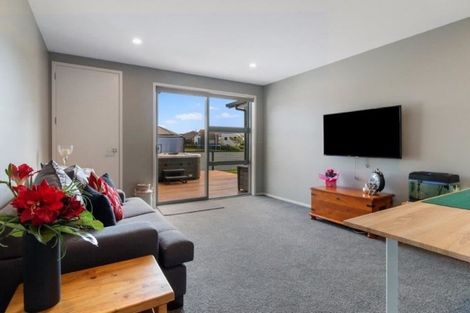 Photo of property in 21 Greystone Place, Omokoroa, 3114