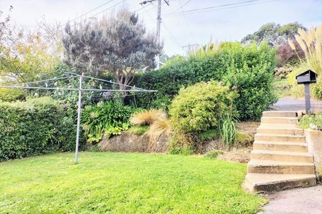 Photo of property in 22 Wharfdale Street, Macandrew Bay, Dunedin, 9014