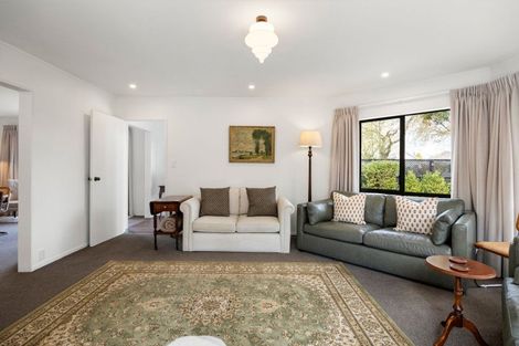 Photo of property in 111 Hall Street, Cambridge, 3434