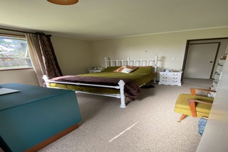 Photo of property in 2/558 Swanson Road, Ranui, Auckland, 0612