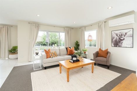 Photo of property in 60 Magellan Rise, Flagstaff, Hamilton, 3210