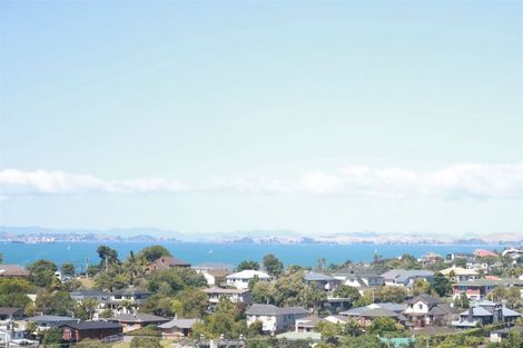 Photo of property in 54a Arran Road, Browns Bay, Auckland, 0630