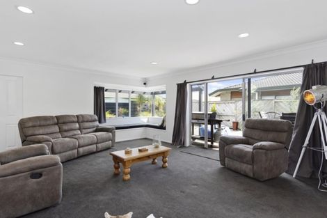 Photo of property in 34 Lotus Avenue, Mount Maunganui, 3116