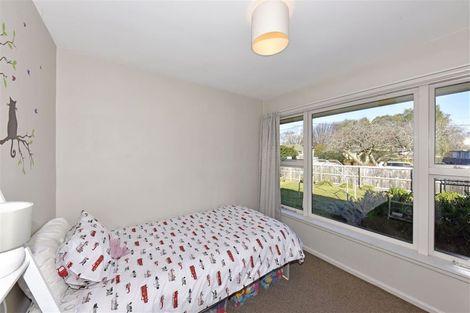 Photo of property in 6 Gregan Crescent, Burnside, Christchurch, 8053