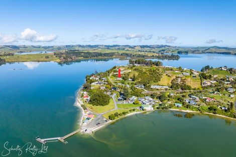 Photo of property in 12 Cliff Street, Pahi, Paparoa, 0571