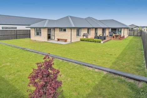 Photo of property in 7 Northmoor Boulevard, Rolleston, 7615