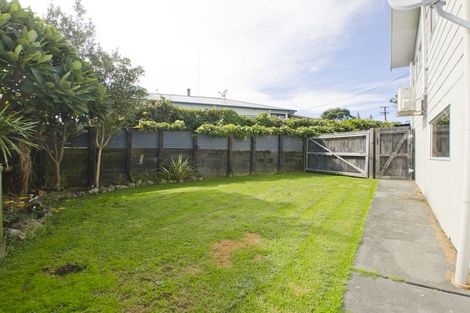 Photo of property in 14 Raumati Terrace, Khandallah, Wellington, 6035