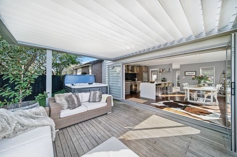 Photo of property in 13a Fiesta Drive, Half Moon Bay, Auckland, 2012