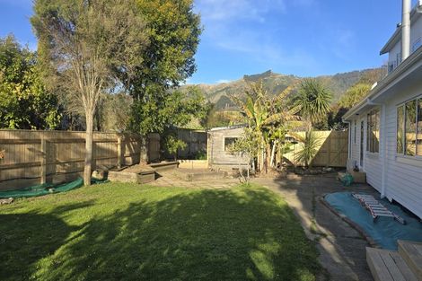 Photo of property in 678 Abel Tasman Drive, Clifton, Takaka, 7183
