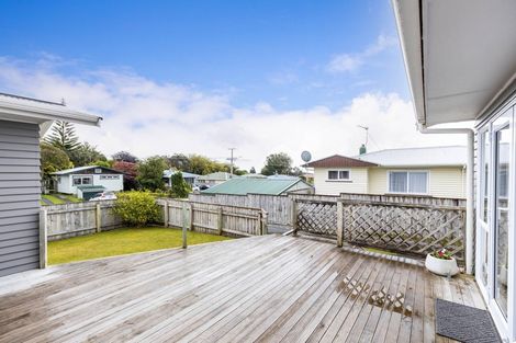 Photo of property in 327 Frankley Road, Ferndale, New Plymouth, 4310