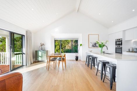 Photo of property in 100 Upper Harbour Drive, Greenhithe, Auckland, 0632