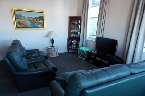 Photo of property in 35a Grant Road, Thorndon, Wellington, 6011