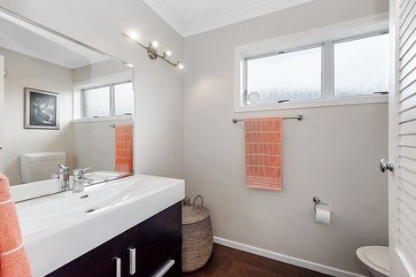 Photo of property in 7 Martin Street, Fairfield, Hamilton, 3214