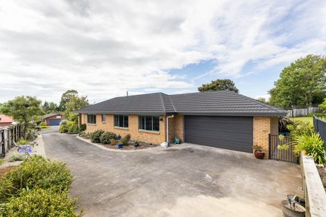 Photo of property in 22 Ashmore Drive, Frankleigh Park, New Plymouth, 4310