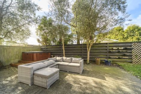 Photo of property in 6 Astrid Court, Awapuni, Palmerston North, 4412