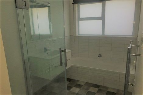 Photo of property in 989 High Street, Avalon, Lower Hutt, 5011