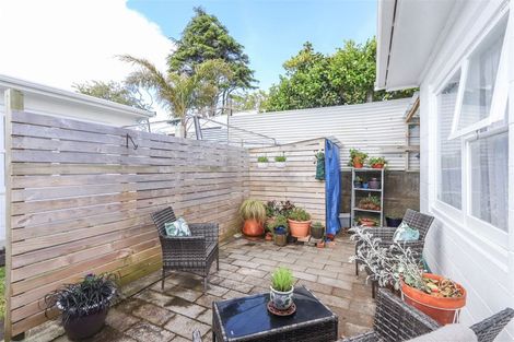 Photo of property in 33c Maire Street, Inglewood, 4330