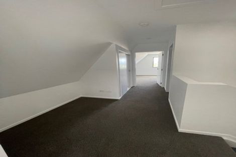 Photo of property in 26 Raupeti Lane, Henderson, Auckland, 0612