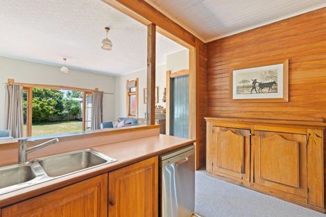 Photo of property in 65 Record Street, Fitzroy, New Plymouth, 4312