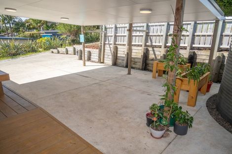 Photo of property in 5 Eagles Way, Cable Bay, 0420