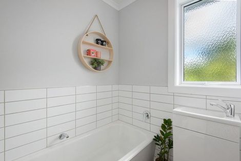 Photo of property in 9 Ettrick Street, Glenross, Dunedin, 9011