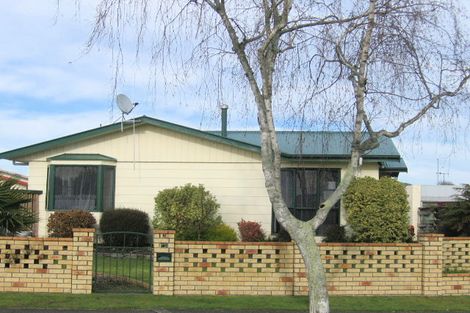 Photo of property in 3 Burrows Place, Frankton, Hamilton, 3204
