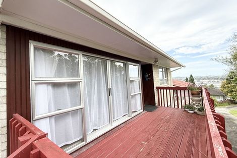 Photo of property in 2/12 Velma Road, Hillcrest, Auckland, 0627