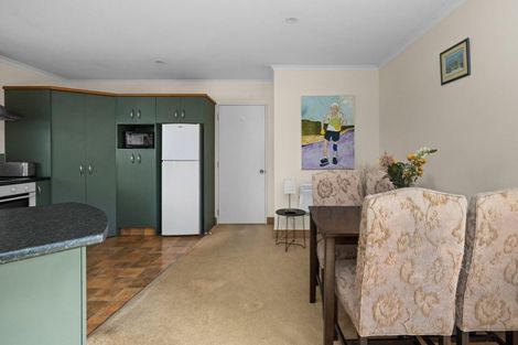 Photo of property in 4/28 Te Aute Road, Havelock North, 4130