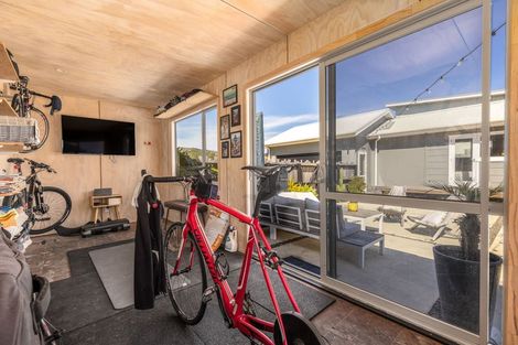 Photo of property in 95 Rosetta Road, Raumati South, Paraparaumu, 5032