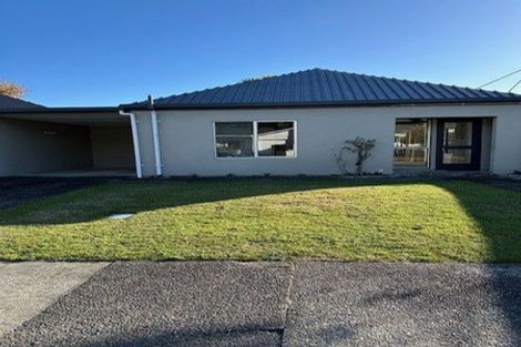 Photo of property in 70 Nimmo Avenue East, Waikanae, 5036