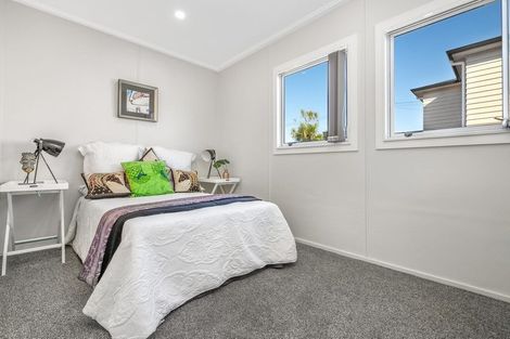 Photo of property in 25a Bunnythorpe Road, Papakura, 2110