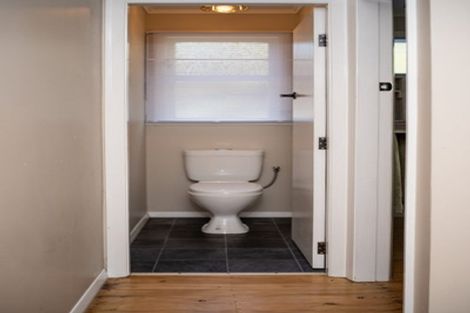 Photo of property in 16 Manchester Street, Patea, 4520