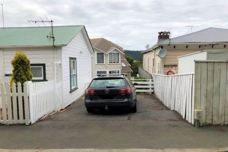 Photo of property in 1 Mckenzie Terrace, Te Aro, Wellington, 6011
