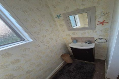 Photo of property in 55 Allington Road, Massey, Auckland, 0614