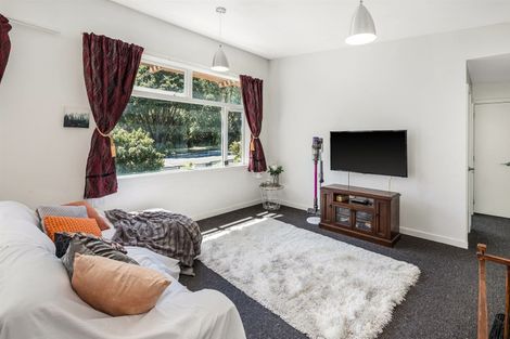 Photo of property in 38a Collins Avenue, Tawa, Wellington, 5028