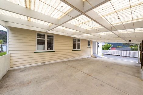 Photo of property in 19 Field Street, Silverstream, Upper Hutt, 5019