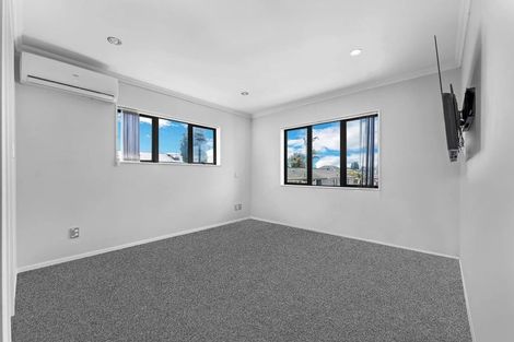 Photo of property in 46c Russell Road, Manurewa, Auckland, 2102