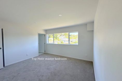 Photo of property in 15c Blenheim Street, Glenfield, Auckland, 0629