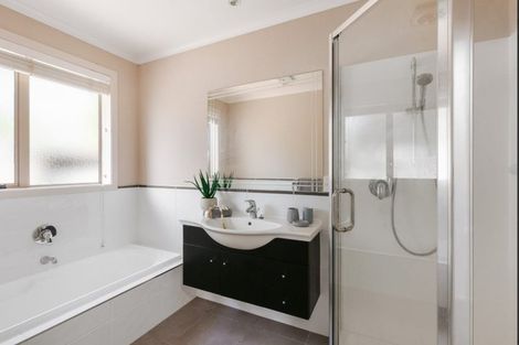 Photo of property in 23 Serena Key, Papamoa Beach, Papamoa, 3118