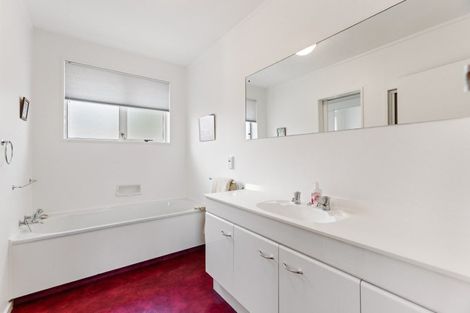 Photo of property in 82 Neplusultra Street, Cromwell, 9310