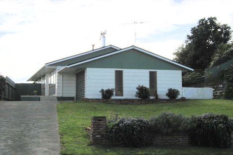 Photo of property in 4 Karamu Street, Tawhero, Whanganui, 4501