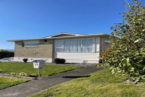 Photo of property in 41 Eskdale Road, Papakowhai, Porirua, 5024