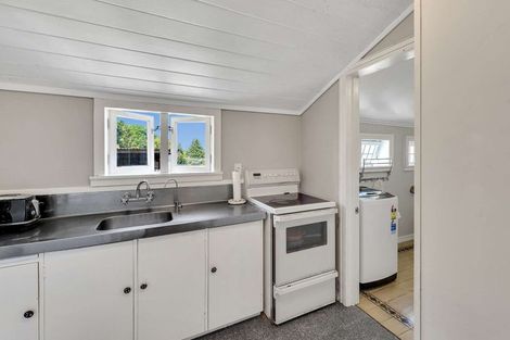 Photo of property in 50 Maxwell Avenue, Durie Hill, Whanganui, 4500