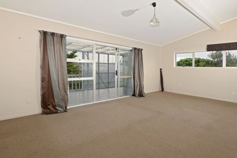 Photo of property in 14 Raumati Terrace, Khandallah, Wellington, 6035