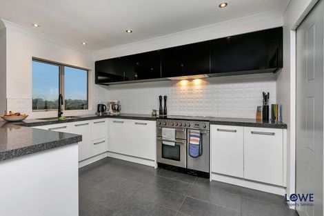 Photo of property in 5 Tide Close, Mount Wellington, Auckland, 1060