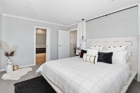 Photo of property in 28a Torkar Road, Clarks Beach, 2122